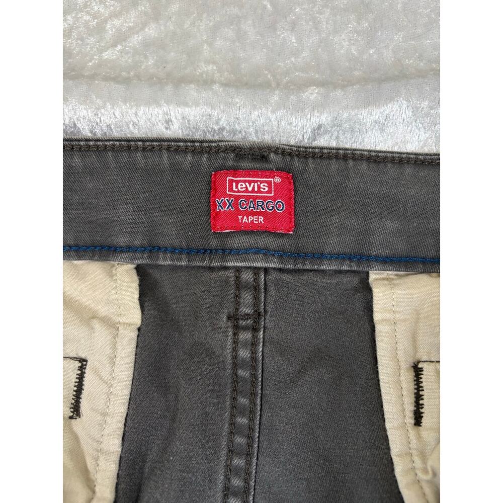Men’s Levi Cargo Pants size 36X32 - Picture 3 of 11